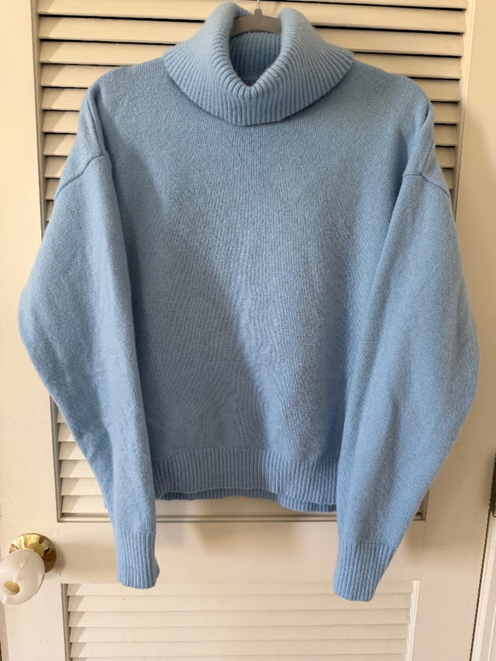 Edikted Isabelle Oversized Turtle Neck Sweater / Light Blue / Size Medium Large